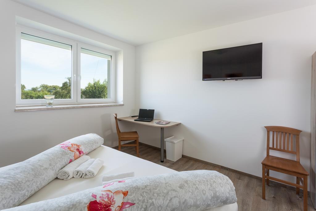 Pension Weinbauer Hofkirchen im Traunkreis 외부 사진